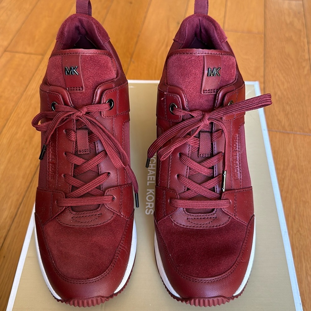 Michael Kors leather/suede Georgie Trainer sneakers.
